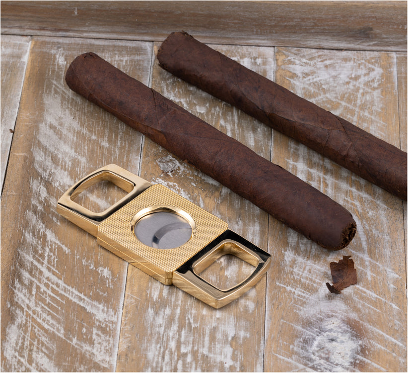 Prestige Etched Body Gold Guillotine Cigar Cutter